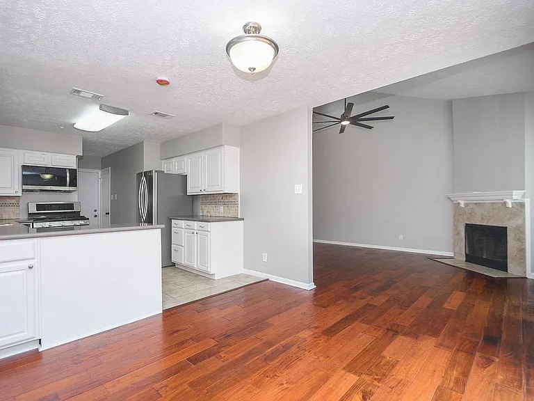 239 Malone St #B — Photo 9