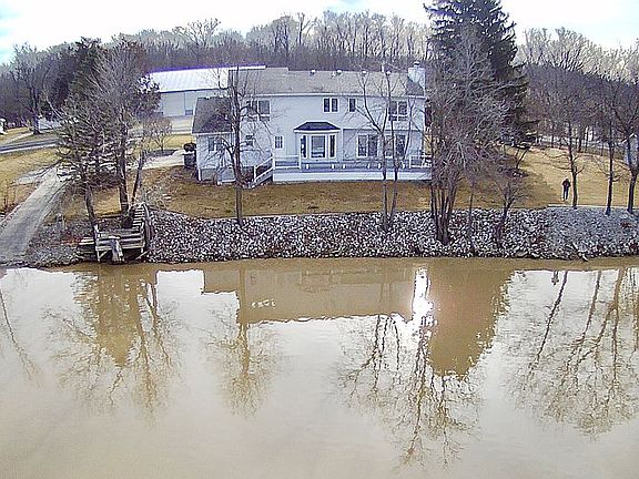 3rd image of 15180 Power Dam Rd