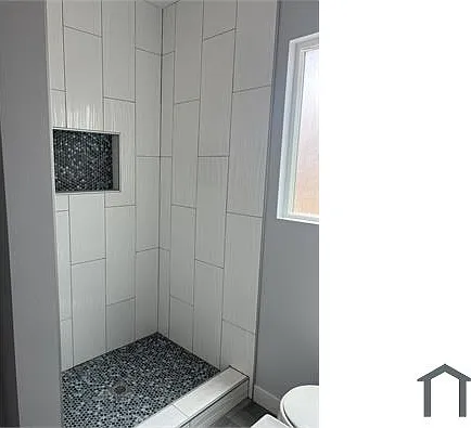 421 S Boyle Ave — Photo 12