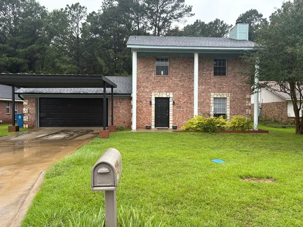 203 Park Pl, Marshall, TX 75672