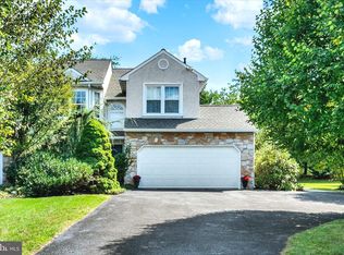 1700 Hood Ln, Maple Glen, PA 19002