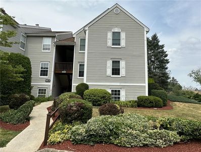 1046 Washington Green, New Windsor, NY, 12553