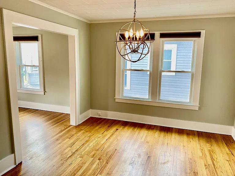250 Woodbine Ave #1 — Photo 9