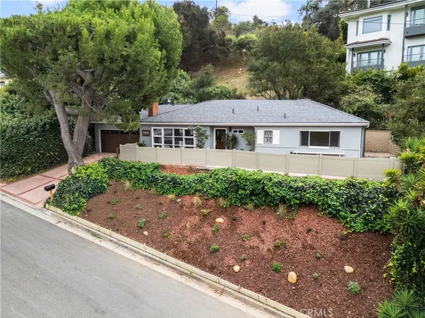 3370 Coy Dr, Sherman Oaks, CA 91423