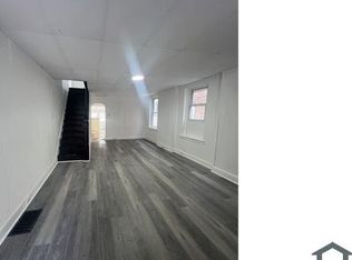 1127 Spruce St, Chester, PA 19013