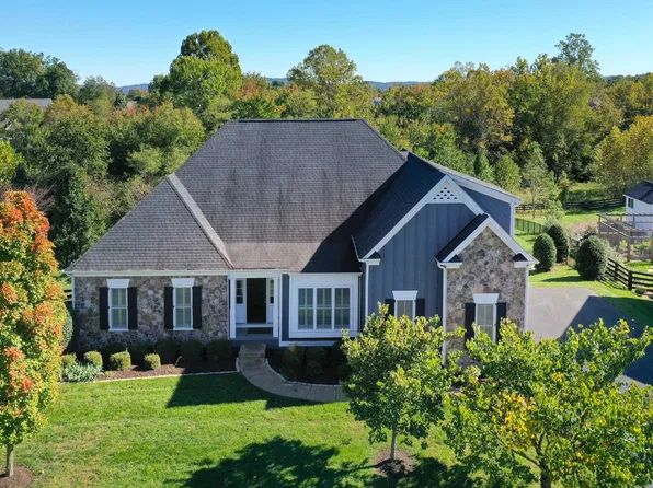 6883 Birmingham Dr, Crozet, VA 22932