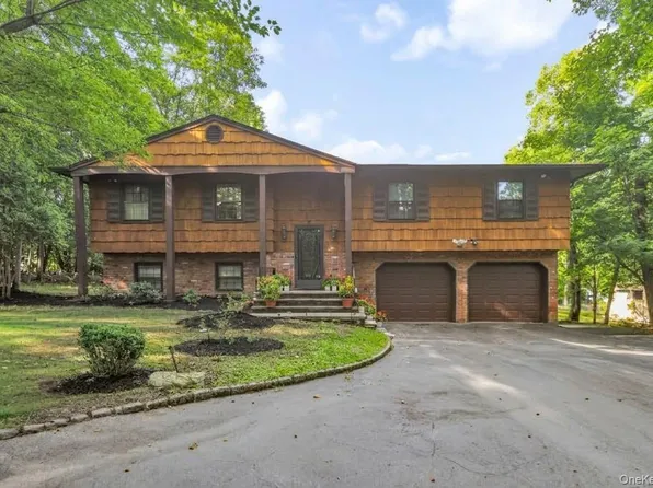 6 Arrow Lane, New City, NY 10956
