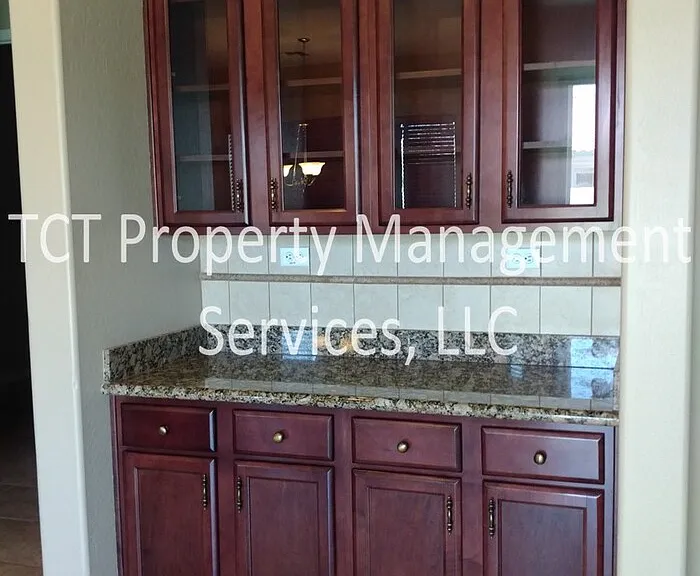 1234 E Ivanhoe Ct — Photo 6