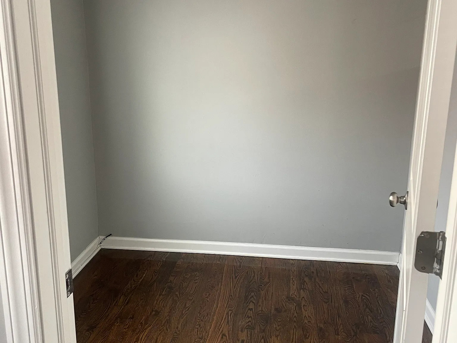 270 New York Ave — Photo 4