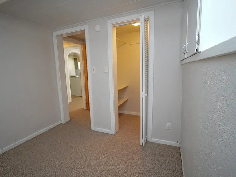 2506 W Woodlawn Ave #4 — Photo 22