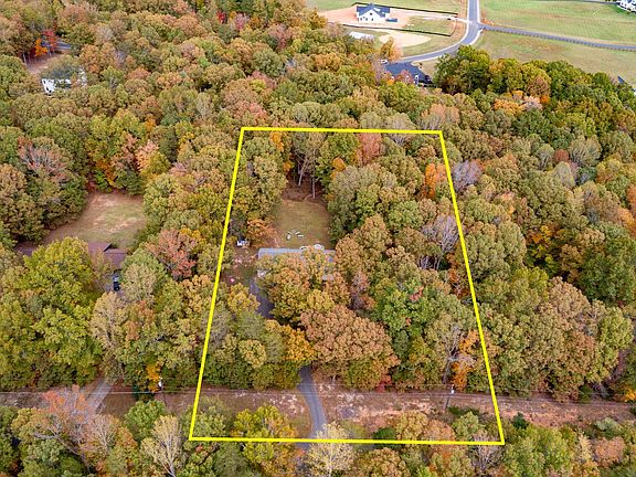 5th image of 9309 Bellwood Dr