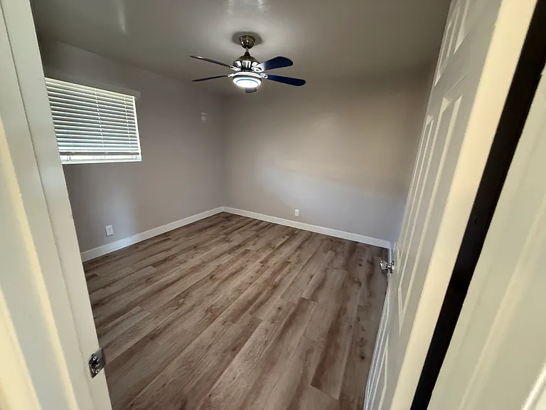 Sahuara Apartments — Photo 8