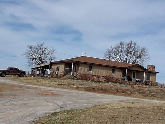 3rd image of 9125 N 2380th Rd