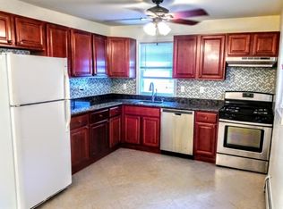 27 Andrew St, Bayonne, NJ 07002