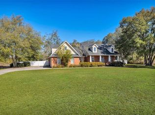48 Satilla Sands Dr, Waynesville, GA 31566