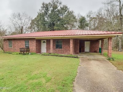 403 Combel St, Waveland, MS, 39576