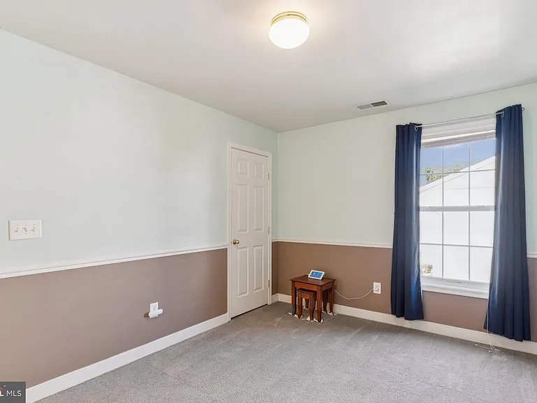 7821 Outing Ave #A — Photo 14