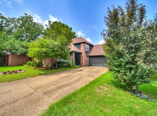 6040 Bent Creek Trl, Dallas, TX 75252