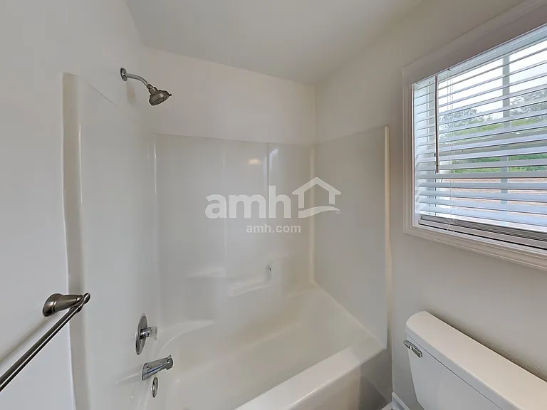 10502 Glory Meadow Ct — Photo 18