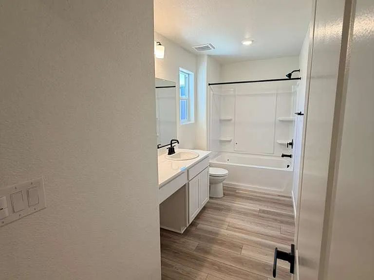 1115 Bengal Loop — Photo 16