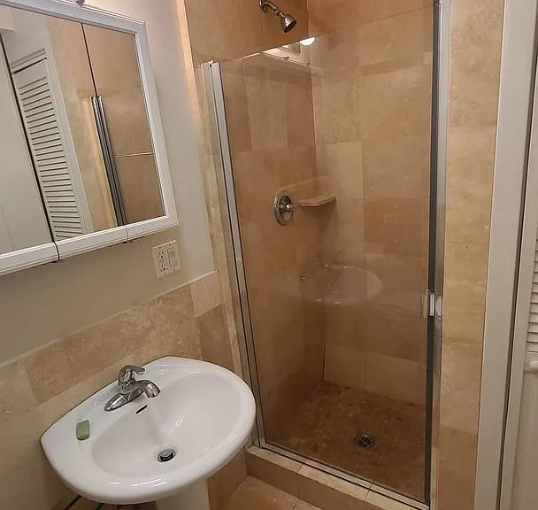 71 Warren Dr — Photo 29