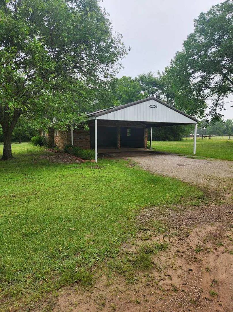 Building Photo - 8174 FM 1402