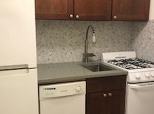 57 E 82nd St APT 1R, New York, NY 10028