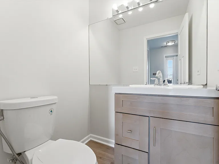 15826 Farm Hill Dr — Photo 9