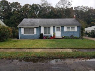 1403 Lombardy Blvd, Bay Shore, NY 11706