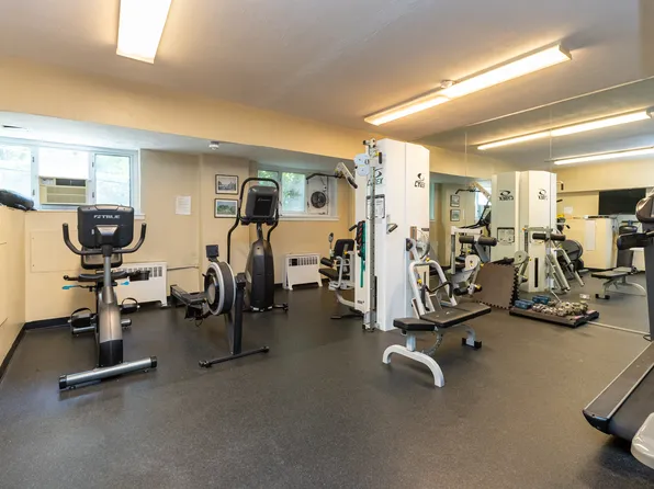 5355 Henry Hudson Parkway West image 14 of 15