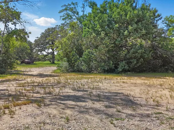 114 S Shady Shores Rd, Denton, TX 76208