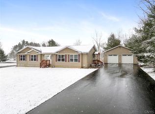 6322 Kolton Dr, Rome, NY 13440