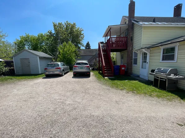 75 North St #B, Winooski, VT 05404