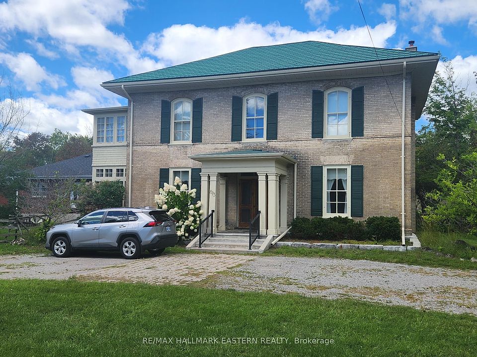 1st image of 813 Water St