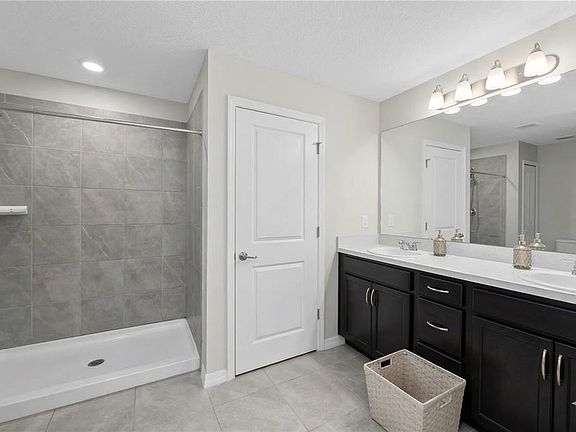 4th image of 10120 Carp Hollow Rd