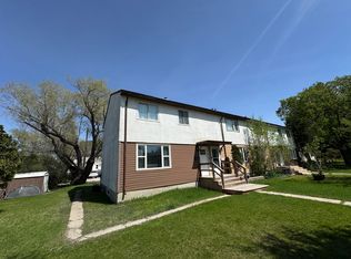 2 Vincent St #2, Winnipeg, MB R3T 0N9