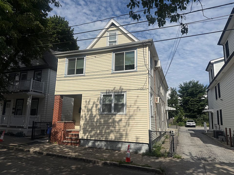 1st image of 72 Moreland St Unit 2