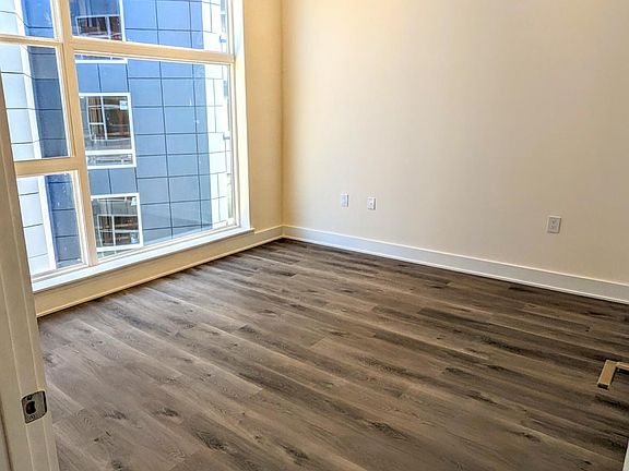 3rd image of 1129 Germantown Ave #4A