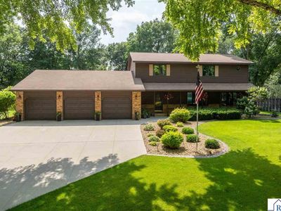 31 Holiday Ct, North Mankato, MN, 56003