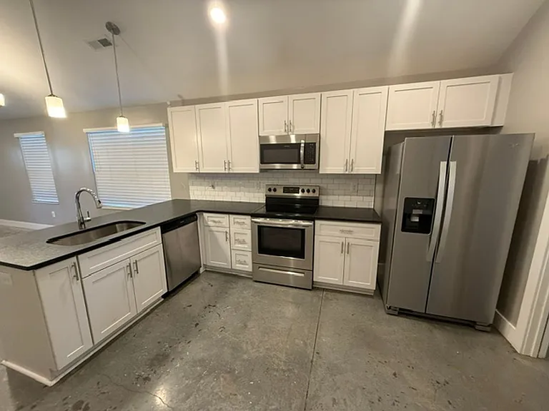 298C Garner Ave — Photo 12