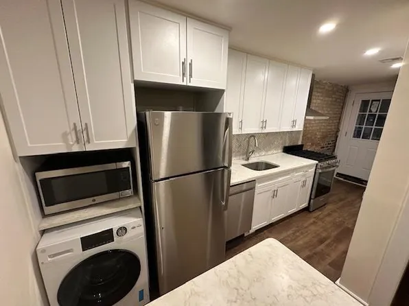 173 Oakland Avenue image 1 of 13
