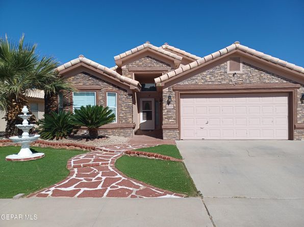 2113 Sun Country Dr, El Paso, TX 79938