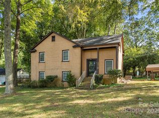 5008 The Plz, Charlotte, NC 28215