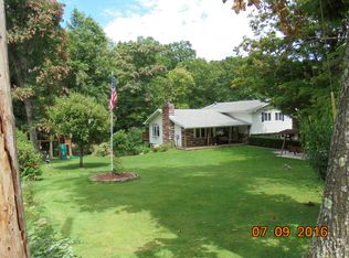 230 Jones Mills Stahlstown Rd, Stahlstown, PA 15687
