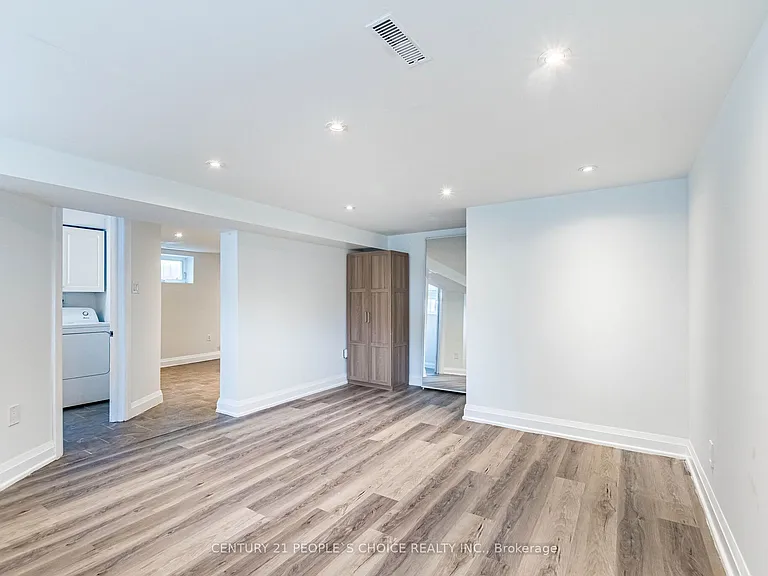 39 Meadowland Dr — Photo 26