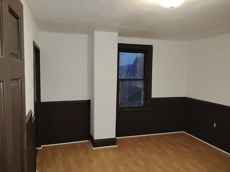 338 Magazine St — Photo 6