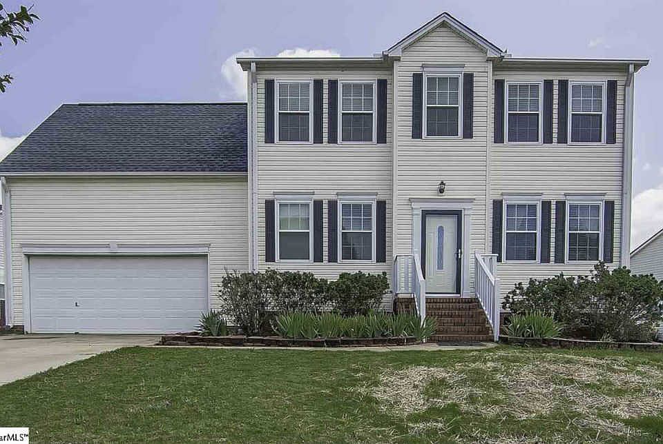 1st image of 4 Blossom Park Ct