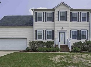 4 Blossom Park Ct, Mauldin, SC 29662