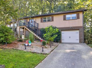 6682 Camp Ln, Acworth, GA 30102