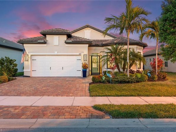 7679 Winding Cypress Dr, Naples, FL 34114